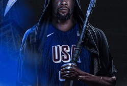 九游APP官网-杜兰特在TES比赛中领先优势明显，战术调整引发热议！-九游APP官网